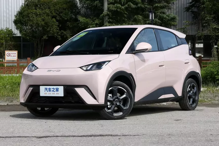 Có thể thấy, chỉ cần trong 7 tháng qua, BYD Seagull giá rẻ đã đạt được doanh số đáng kinh ngạc, với chiếc xe thứ 200.000 rời khỏi dây chuyền lắp ráp.