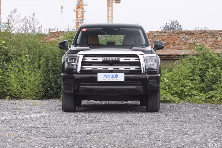 Ngày 21/8/2023, các thông tin từ các quan chức của Haval cho biết rằng, thế hệ mới của chiếc SUV cỡ lớn của hãng, Haval H5 2024 mới đã chính thức được ra mắt tại Trung Quốc. Đây sẽ là lời đe dọa cho các hãng xe nội địa cũng như nước ngoài đang cạnh tranh ở phân khúc SUV cỡ lớn, lý do, Haval H5 là chiếc xe hiếm hoi có giá bán ấn tượng, nếu không muốn nói rẻ nhất trong các xe SUV cỡ lớn đang chinh phục thị trường tỷ dân này.