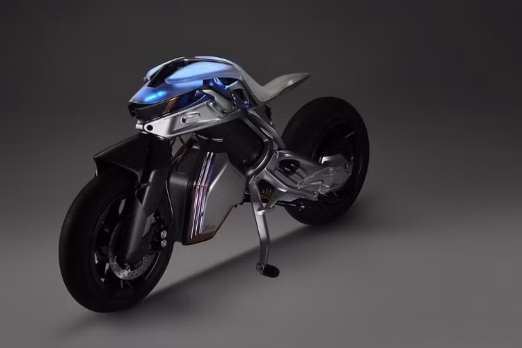 Motoroid 2 được trang bị một động cơ điện gắn ở bánh sau. Động cơ dẫn truyền động tới trục đặt ở trung tâm xe thông qua cánh tay đòn. Trục xoay phía dưới yên xe cho phép kết cấu cánh tay đòn và bánh sau có thể nghiêng độc lập với phần còn lại của xe.