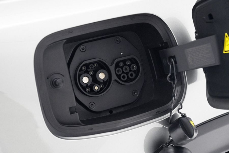 Trong quý một, hai và ba, doanh số bán các mẫu xe của Great Wall Motors sử dụng năng lượng mới lần lượt là 12,64%, 21,86 % và 22,37%, cho thấy xu hướng cải thiện qua từng quý và kết quả của chiến lược dài hạn đang bắt đầu gặt hái quả ngọt.