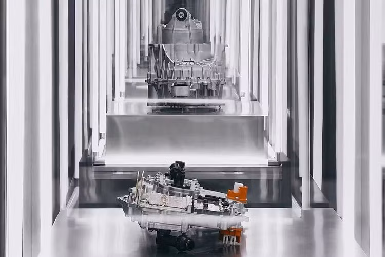 Giga Lab được đáng giá là một chiến lược marketing thú vị của Tesla. Hiện vẫn chưa rõ liệu công ty của CEO Elon Musk có mở rộng mô hình này đến nhiều thị trường khác nhau trong tương lai hay không.