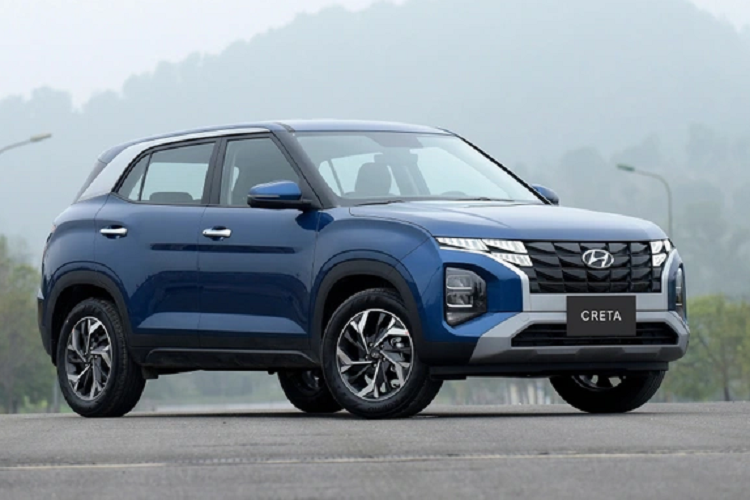 Hyundai Creta tại Việt Nam sử dụng động cơ xăng hút khí tự nhiên, cỗ máy Smartstream 1.5L mới, công suất 115 mã lực tại 6.300 vòng/phút, mô-men xoắn cực đại 144 Nm tại 4.500 vòng/phút. Động cơ truyền sức mạnh thông qua hệ dẫn động cầu trước và hộp số iVT (hộp số vô cấp biến thiên thông minh) do Hyundai phát triển.