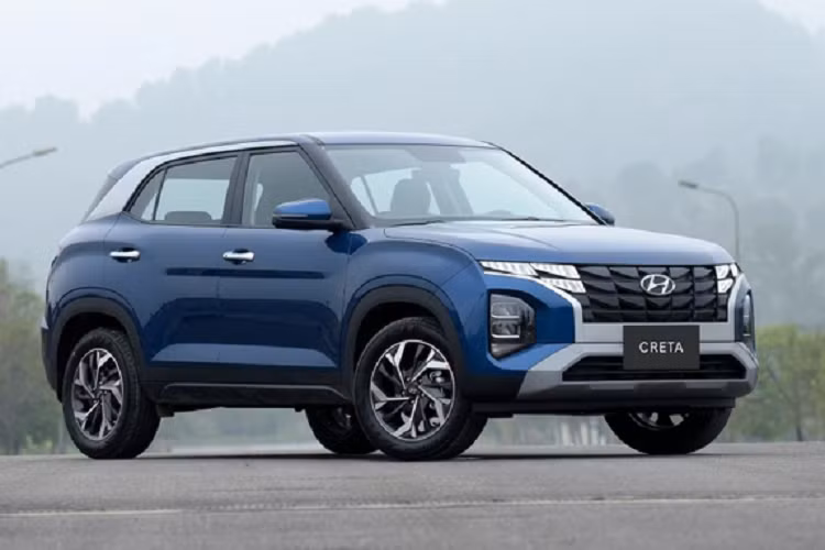 Hyundai Creta tại Việt Nam sử dụng động cơ xăng hút khí tự nhiên, cỗ máy Smartstream 1.5L mới, công suất 115 mã lực tại 6.300 vòng/phút, mô-men xoắn cực đại 144 Nm tại 4.500 vòng/phút. Động cơ truyền sức mạnh thông qua hệ dẫn động cầu trước và hộp số iVT (hộp số vô cấp biến thiên thông minh) do Hyundai phát triển.