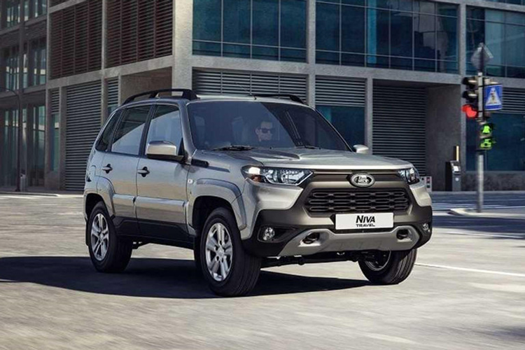 Lada Niva là dòng xe việt dã biểu tượng đã lần đầu tiên trình làng vào năm 1977. Tính đến nay, mẫu xe này đã có mặt trên thị trường được 47 năm nhưng vẫn chưa có dấu hiệu "nghỉ hưu". Ngoài Nga, Lada Niva còn được bán ở một số thị trường châu Âu khác.