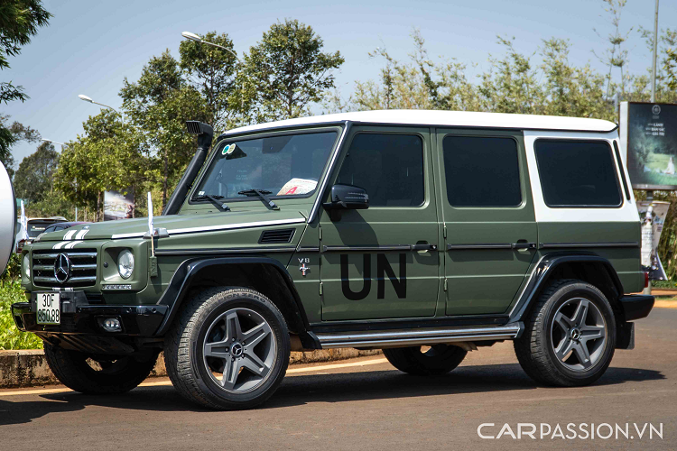 Tại Việt Nam, đây là chiếc Mercedes G 500 phiên bản Edition 35 duy nhất. Thiết kế của chiếc G 500 Edition 35 đặc biệt này không khác so với các thế hệ G-Class từ những năm 1979 đến nay.