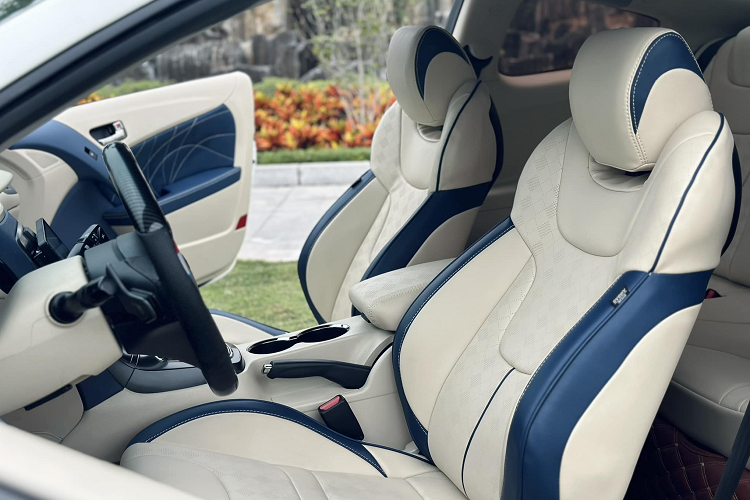 Nhìn chung, có khá nhiều mẫu tin rao bán xe từ xe sang, xe bình dân đến xe thể thao được các "thương lái" kèm thêm điều khoản bao đăng kiểm cho khách hàng, điều này để họ yên tâm mua xe mà không lo nhiều về vấn đề phải xếp hàng lấy số hay không thể đậu đăng kiểm vì xe mình mua lại độ 1 chi tiết nào đó.