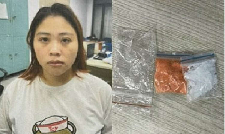 Khoi to co gai tre giau ma tuy trong ao mang di tieu thu