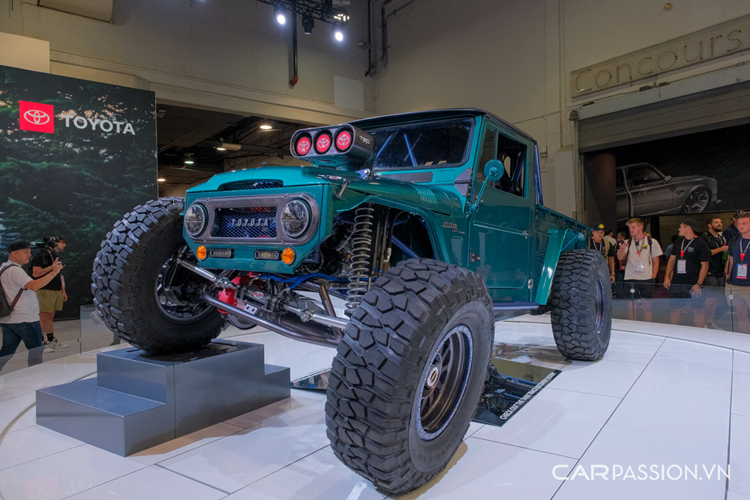 Sema 2023 có hơn 20% nhãn hàng lần đầu tiên góp mặt tại triển lãm; trong đó có Sandy Vans – nhà sản xuất phụ kiện và sản phẩm lifestyle có trụ sở tại Chula Vista, California; hứa hẹn mang đến cho những khách hàng tận hưởng lối sống phiêu lưu ngoài trời thông qua tận dụng tối đa chiếc xe van.