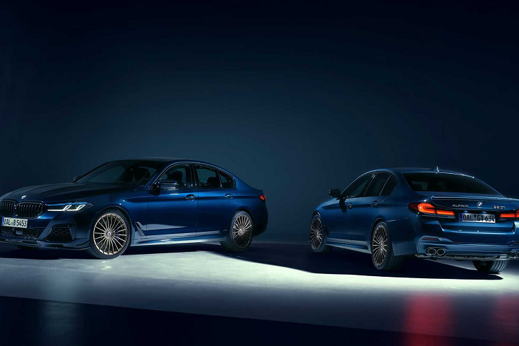 Chiếc sedan 5 Series đã được tinh chỉnh có thể đạt tốc độ 100 km/h trong vòng chưa đầy 3,4 giây và có thể đạt tốc độ tối đa lên tới 330 km/h. Phiên bản Wagon thì cần tới khoảng 3,6 giây để tăng tốc lên 100 km/h và có thể đạt tốc độ tối đa lên tới 322 km/h.