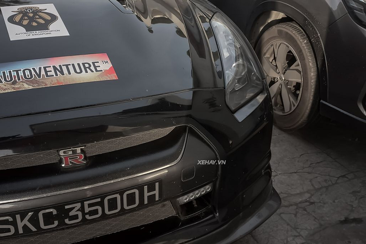 Phiên bản này được đánh giá là mẫu xe thể thao thành công nhất của Nissan và giành được nhiều giải thưởng danh tiếng trên thế giới. Điển hình là giải thưởng xe của năm do tạp chí Top Gear bình chọn. Đặc biệt riêng năm 2009, GT-R R35 đã giành đến 10 giải thưởng khác nhau. 