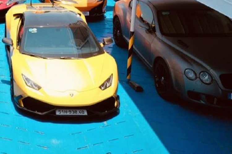 Lamborghini có Huracan LP610-4, Aventador LP700-4 và Aventador S LP740-4, thương hiệu siêu xe Ferrari với 488 GTB, F8 Spider, 488 Pista Spider và F12 Berlinetta, sau cùng là siêu xe Audi R8 V10 Plus.