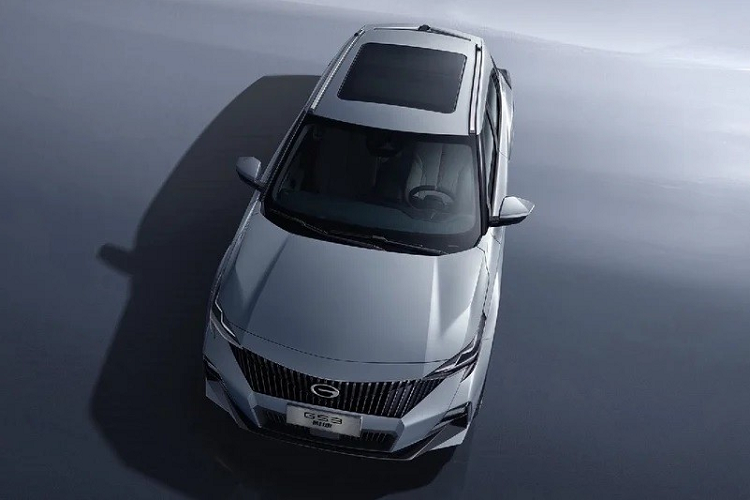 Hiện giá xe GAC GS3 2023 ở thị trường Malaysia chưa được hé lộ. Bên cạnh Malaysia, GAC Motor còn lên kế hoạch xây dựng nhà máy ở Thái Lan. Có vẻ như Đông Nam Á là thị trường hiện đang được nhiều hãng xe Trung Quốc như GAC nhắm đến, bên cạnh BYD, Great Wall Motor hay Chery.