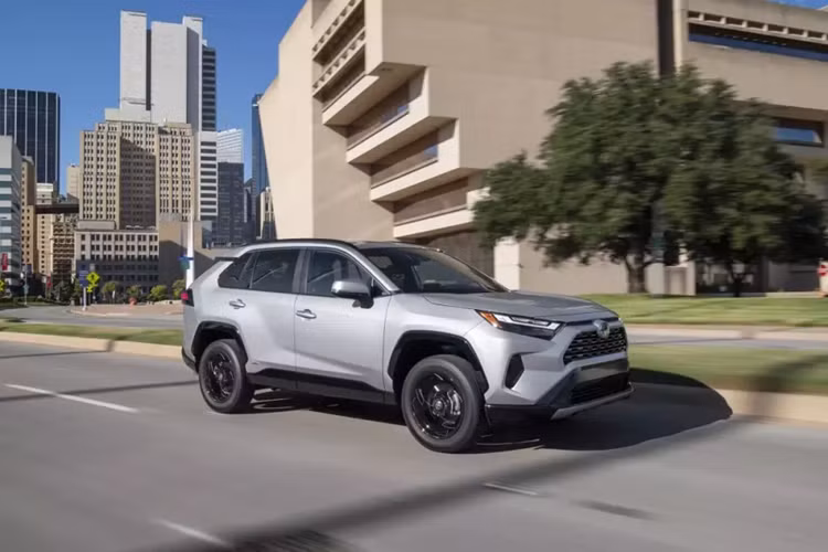 Toyota vuot Mercedes-Benz va BMW la thuong hieu oto gia tri nhat the gioi-Hinh-3