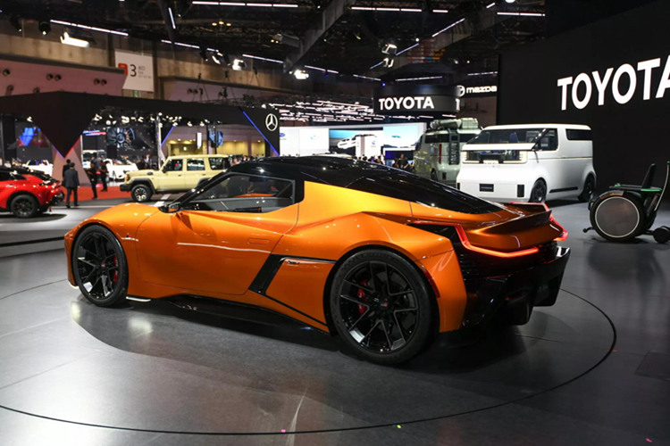 Toyota quan niệm rằng các giải pháp di động trong tương lai sẽ chịu ảnh hưởng rõ rệt và gắn liền với phong cách sống của chủ xe, trở nên có ý nghĩa hơn so với vai trò chỉ là phương tiện di chuyển đơn thuần.