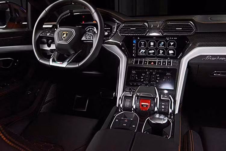 Nhưng chiêc Urus S này đã được các kỹ sư Ý đã tinh chỉnh nhằm giúp xe tạo ra công suất tối đa 657 mã lực tăng 16 mã lực so với bản tiêu chuẩn và y hệt Urus Performante.