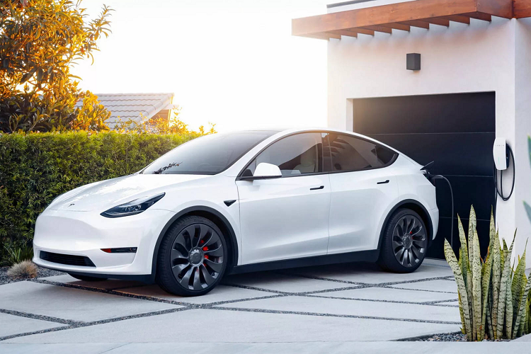 Doanh so xe oto dien tai Duc giam manh sau khi bi cat tro cap