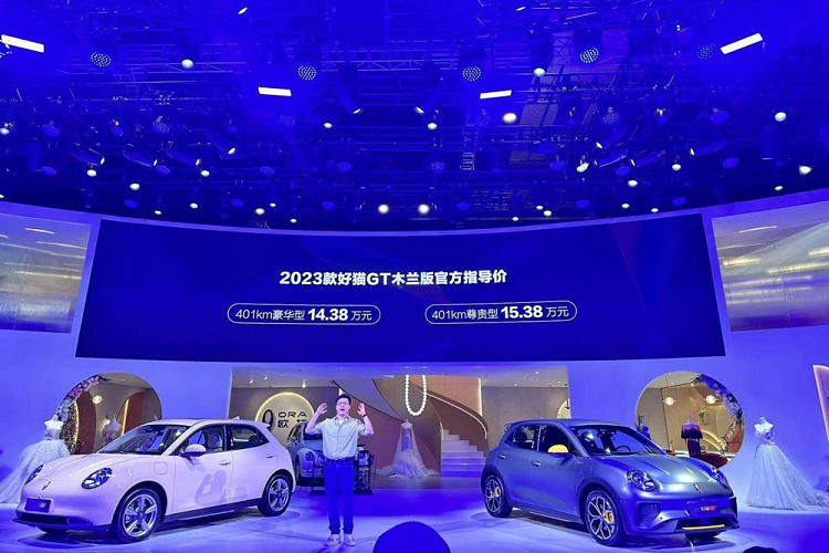 Thương hiệu Ora của hãng xe Great Wall Motor cũng đã góp mặt trong sự kiện triển lãm ô tô Thượng Hải 2023, đang diễn ra đến hết ngày 27/4 vừa qua. Tại gian hàng của mình, ORA mang đến 3 sản phẩm với chiếc xe điện Ora Good Cat GT 2023 phiên bản Mulan Edition.