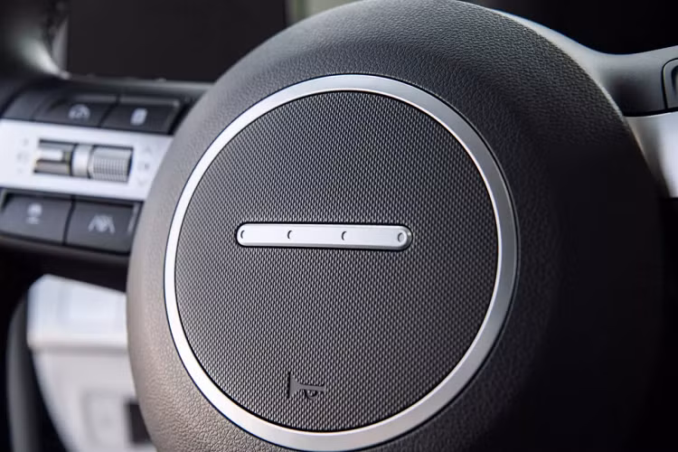 Tại Bắc Mỹ, khách hàng có thể 4 lựa chọn động cơ Hyundai Kona 2024, bao gồm 2 động cơ xăng và 2 động cơ điện. Tuy nhiên, khách hàng tại Mỹ sẽ không được trang bị động cơ Hybrid như các thị trường khác.