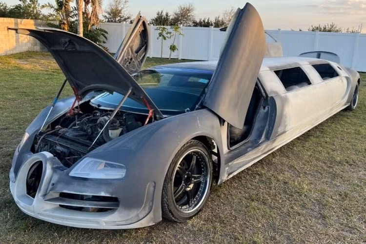 Quá trình thực hiện được bắt đầu với việc lột bỏ hoàn toàn thiết kế nguyên bản của xe Lincoln Town Car đời 2001 để chuyển đổi thành siêu xe Bugatti Veyron Limousine. Thân xe bằng sợi thủy tinh mới dựa trên khung ống thép và tái tạo các đường nét cho giống Veyron, đặc biệt là ở phần đầu và đuôi xe.