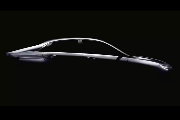 Thiết kế phần đuôi cũng khác biệt so với thế hệ hiện hành, cụm đèn hậu dạng LED nối liền với nhau. Hyundai hiện chưa hé lộ thông tin về nội thất của Accent 2023. Tuy nhiên, theo giới truyền thông Ấn Độ, mẫu sedan ăn khách sẽ được nâng cấp khá nhiều trang bị.