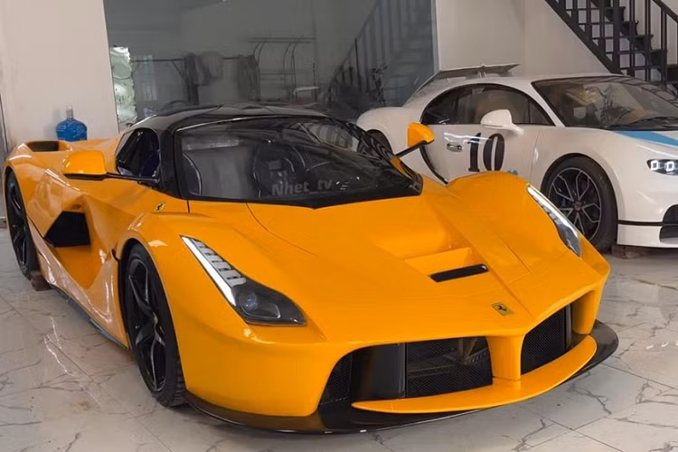 Tuy nhiên trong 1 bài đăng trên trang cá nhân của 1 thành viên trong nhóm Nhết TV, người này đã tiết lộ số tiền mà mình và các cộng sự đã bỏ ra để độ chế xe Ferrari LaFerrari khiến không ít cư dân mạnh sững sờ, vì nó quá lớn so với họ nghĩ. 