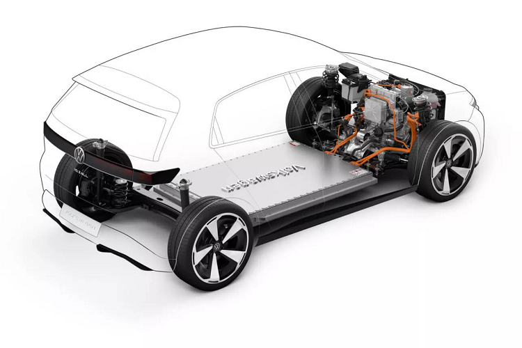 Ngay cả khi chỉ gắn 1 mô-tơ công suất 223 mã lực, xe vẫn đủ khả năng tăng tốc 0-100 km/h trong vòng dưới 7 giây, nhanh hơn cả phiên bản hiệu năng cao Golf GTI. Kiểu dáng của ID.2all có nét tương đồng với Golf vì đây chính là chủ trương thiết kế của Volkswagen.