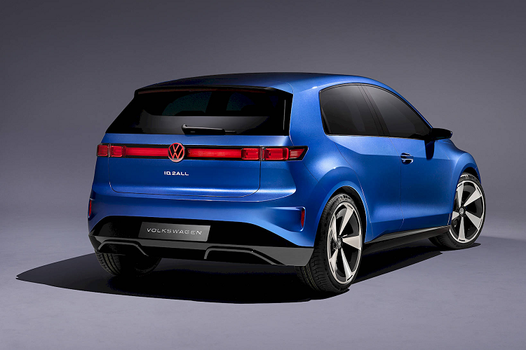 ID.2all dự kiến có kích thước tổng thể chỉ ngang bằng một chiếc Polo (xe hạng B) nhưng do là xe điện nên chiều dài cơ sở xe vẫn có thể đạt đến mức 2.600 mm tương đương một chiếc Golf (xe hạng C), cùng với khoang hành lý rộng rãi hơn so với quan niệm thường thấy ở phân khúc xe nhỏ này.