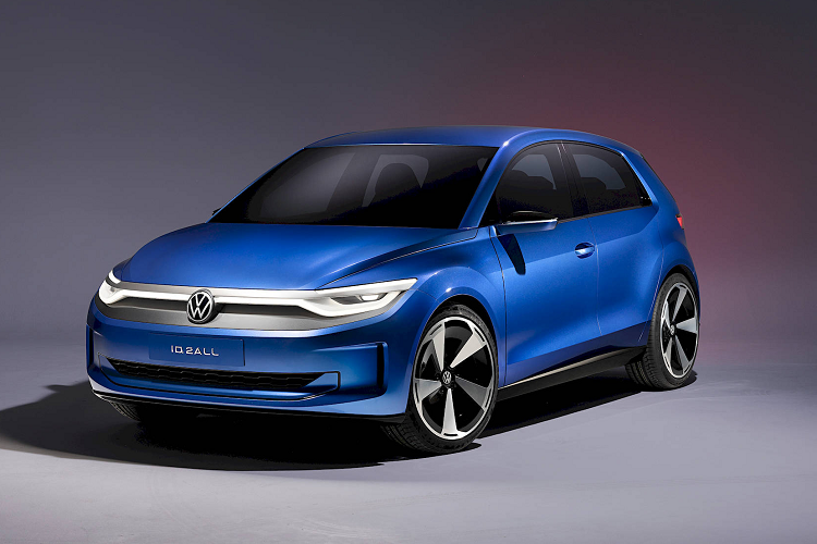 Chiếc xe điện Volkswagen ID.2all dự kiến có giá bán chỉ 25.000 euro (tương đương 27.000 USD hoặc 630 triệu đồng theo thời giá quy đổi hiện nay) - tức là rẻ nhất trong số toàn bộ danh mục xe điện Volkswagen. Bản thân tên xe cũng nói lên điều đó, vì phát âm giống với "to all" - "dành cho tất cả mọi người" trong tiếng Anh.
