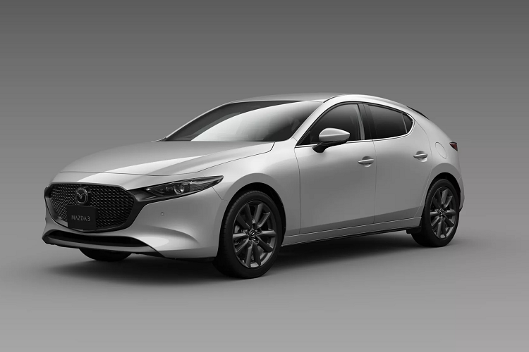 Thời gian gần đây, có thể thấy Mazda đang dồn lực cho mẫu SUV cao cấp hơn là dòng sedan và hatchback, tuy nhiên hãng cũng không bỏ quên những chiếc sedan và hatchback. Ở hai dòng xe này, đặc biệt Mazda3 2024 mới đã trang bị một số công nghệ và tinh chỉnh.