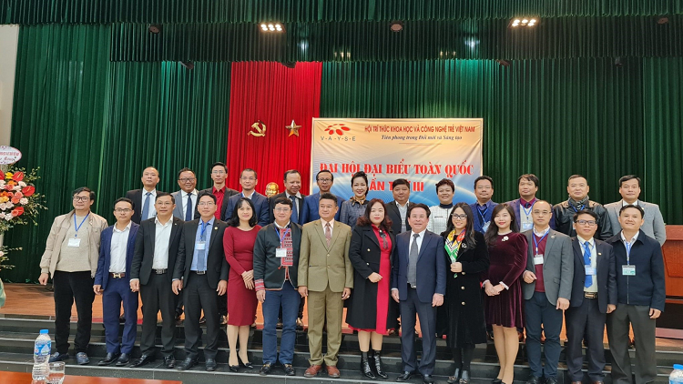 Ong Le Phuoc Minh lam chu tich hoi Tri thuc khoa hoc va cong nghe tre Viet Nam-Hinh-3