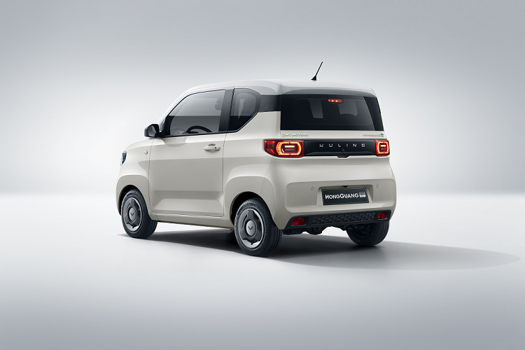 Hiện chưa rõ thời điểm ra mắt và giá xe Wuling Hongguang Mini EV 2024 tại thị trường Trung Quốc. Trong khi đó, phiên bản cũ của xe có giá dao động từ 32.800 - 99.900 Nhân dân tệ (khoảng 108 - 330 triệu đồng).