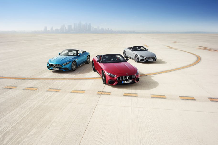 Với sự xuất hiện trở lại tại Việt Nam, AMG SL được kỳ vọng mang đến những thành công vượt bậc, đánh dấu một bước tiến bất ngờ cho thương hiệu AMG cũng như khởi động lại những dấu ấn huyền thoại của thương hiệu này trên đường đua.