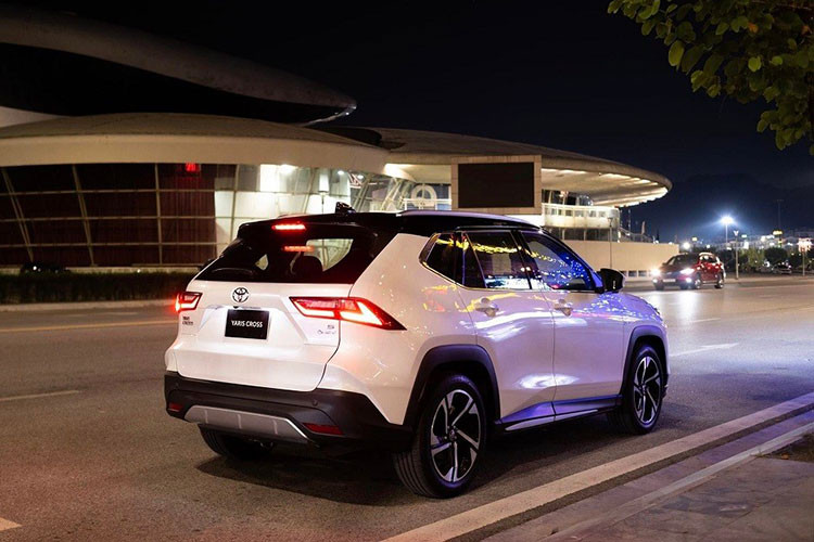 Toyota Yaris Cross dang co doanh so vuot mat “doi thu” Honda HR-V-Hinh-4