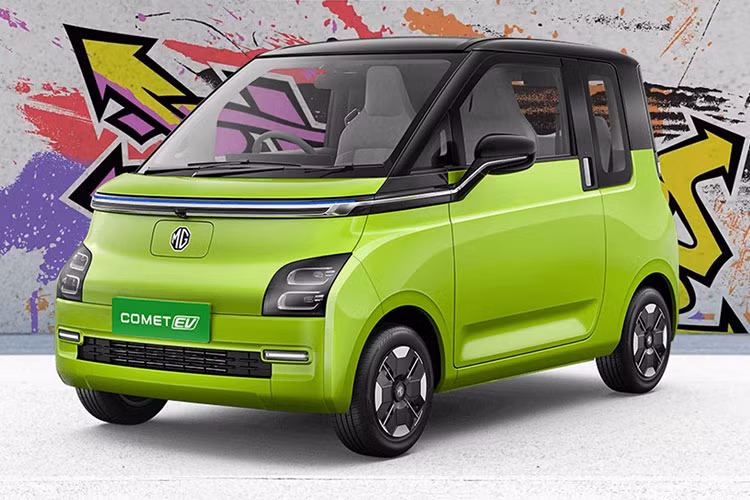 Tại thị trường Ấn Độ, giá xe MG Comet EV 2023 có mức khởi điểm chỉ từ 798.000 Rupee (khoảng 227 triệu đồng). Dự đoán, khi về Việt Nam xe sẽ bán ra khoảng từ 300 triệu đồng. Đây được xem là đối thủ của VinFast VF3 vừa mới công bố sẽ bán ra thị trường thời gian tới.