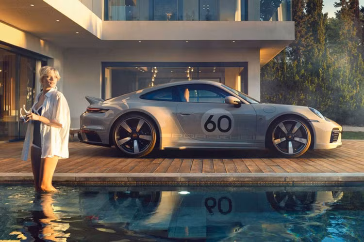 Porsche 911 Sport Classic bat ngo tang gia hon nua ty tai Viet Nam-Hinh-2