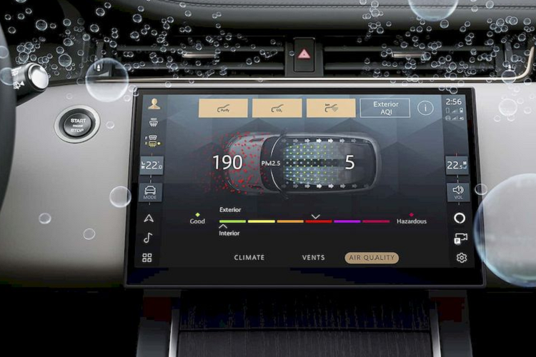 Range Rover Evoque 2024 được phân phối tại châu Âu với 4 phiên bản gồm S, Dynamic SE, Dynamic HSE và Autobiography. Trong khi đó, động cơ có đến 5 tùy chọn khác nhau.