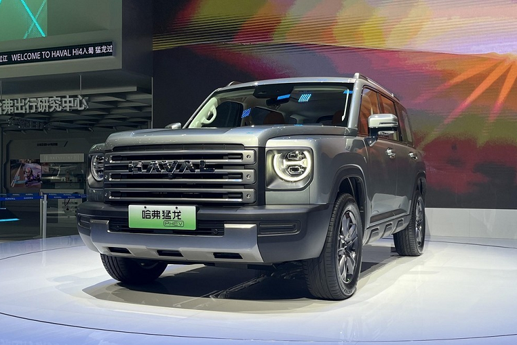 Vào ngày 28/9/2023 vừa qua, Haval đã chính thức thông báo rằng mẫu SUV địa hình Raptor của mình ra mắt vào ngày 10/10 tại Trung Quốc. Haval Raptor 2024 mới thuộc dòng Haval's Dragon, và việc trưng bày đã diễn ra tại nhiều sự kiện quan trọng.