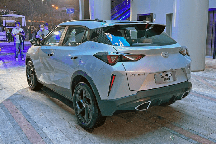 Xe có các tính năng nổi bật về an toàn bao gồm hỗ trợ lái xe thông minh cấp độ L2, khung xe trong suốt 540°, điều hướng thông minh hành trình, điều khiển từ xa thông minh. Các chức năng phong phú như trợ lý thực sự tốt cho một chiếc xe tầm này, đặc biệt là đối với các tay lái nữ.