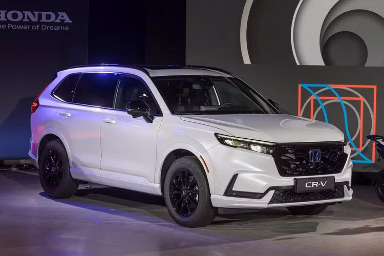 Honda CR-V e:PHEV 2023 den chau Au, chay 82km khong can 
