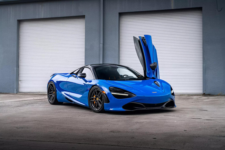 Chính vì thế, nhiều chủ nhân của những chiếc McLaren 720S rất hào hứng trong việc chỉnh sửa thêm để “xế yêu” của mình trở nên ấn tượng hơn. Từ bộ tăng áp được nâng cấp cho đến động cơ được chế tạo hoàn chỉnh, các xưởng độ đã phát triển nhiều loại gói nâng cấp dành cho mẫu siêu xe có động cơ đặt giữa này.