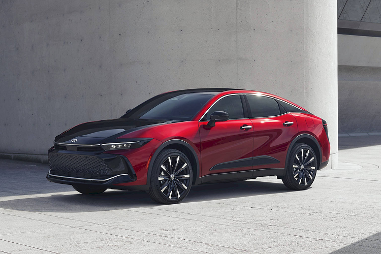 Không phải ngẫu nhiên mà Toyota có doanh số bán xe cao nhất trên quy mô toàn cầu suốt nhiều năm liền. Hãng xe Nhật này hiểu rõ rằng, ở những thị trường khác nhau thì cách tiếp cận khách hàng cũng cần được thiết kế riêng sao cho phù hợp.