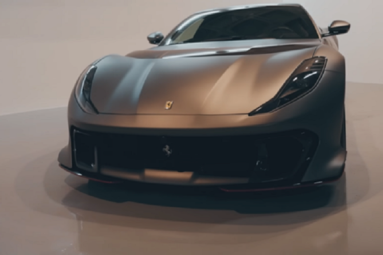 Chỉ có Ferrari 458 Speciale đang nằm trong garage xe của ông Đặng Lê Nguyên Vũ được 1 số trang tin cho rằng chỉ sản xuất 3.000 xe, nhưng đây có thể là số lượng xe được bán ra toàn cầu, không phải chủ ý phiên bản giới hạn của hãng thông báo.