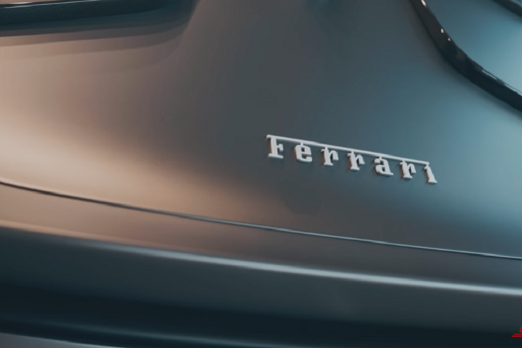 Nếu không mua được từ đại lý, các đại gia có thể mua lại các suất chính thức nhưng chi phí bỏ ra có khi phải gấp 1,5 đến 2 lần. Hiện tại, các siêu xe giới hạn của Ferrari đều tăng giá gấp 3 đến 6 lần, dù là hàng cũ.