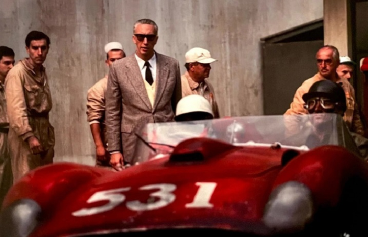 Dien vien dong nha sang lap Ferrari nhung khong he lai Ferrari