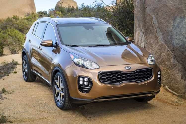 Chu xe Kia Sportage tra lai xe cho dai ly vi bi trom den 4 lan