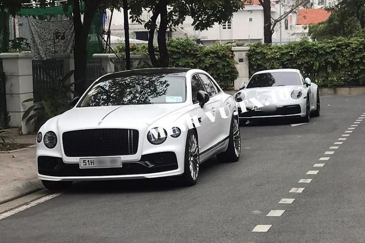 Được biết, doanh nhân này đã từng sở hữu cả dàn siêu xe trị giá trăm tỷ đồng, vì thế, tin đồn Lamborghini Urus là chiếc xe đắt tiền có giá trên chục tỷ đồng đầu tiên mà tay chơi xe đến từ thành phố ngàn hoa của tỉnh Lâm Đồng là không chính xác.