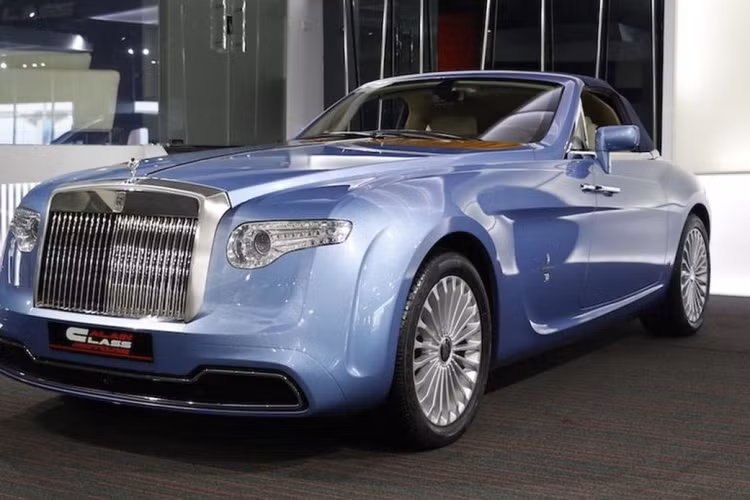  Rolls-Royce Pininfarina Hyperion Rolls-Royce Hyperion là một sản phẩm sáng tạo của hãng thiết kế danh tiếng Pininfarina, xe hiện đang thuộc sở hữu của AlAinClassMotors - một đại lý xe hơi ở Dubai. Hyperion bắt đầu vòng đời của mình vào năm 2008 khi xe được Roland Hall – một nhà sưu tầm xe danh tiếng đặt hàng với chi phí không xác định.