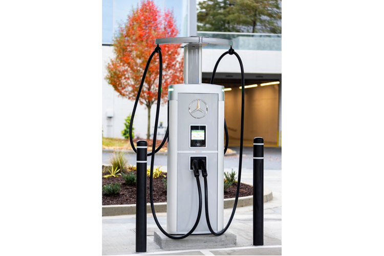 Trong tương lai, hãng xe Đức cam kết sẽ mở rộng mô hình trạm sạc cao cấp này tới nhiều khu vực khác nhau, trong đó, có thể là cả Việt Nam.