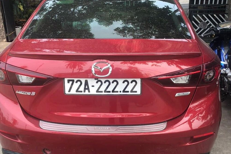 Như vậy, nhờ sở hữu chiếc biển số VIP mà chiếc Mazda3 trong bài có thể được rao bán với mức giá cao hơn khoảng 2,5 lần so với giá thị trường.