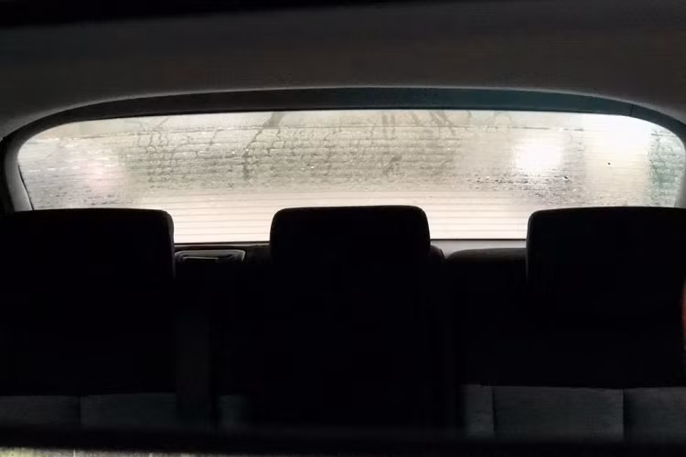 Ioniq 5 là mẫu xe thuần điện BEV (Battery Electric Vehicle) với hệ thống pin sạc có dung lượng 72,6kWh, đáp ứng cấu trúc điện kép 400V/800V tiên tiến bậc nhất, cho phép tương thích bộ sạc nhanh DC 350kW với tốc độ sạc từ 10 - 80% chỉ trong 18 phút và 56 phút với trạm sạc 50kW để sạc từ 20 - 80%.